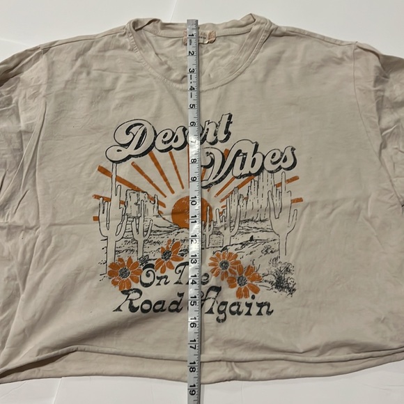 Altar’d State Desert Vibes Short Sleeve Crop Tee Tan Size Medium - Picture 8 of 8